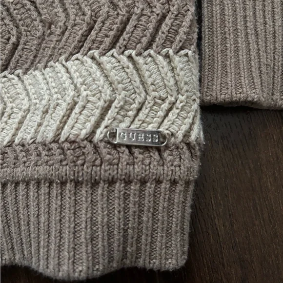 GUESS Striped Sweater - Picture 4 of 7